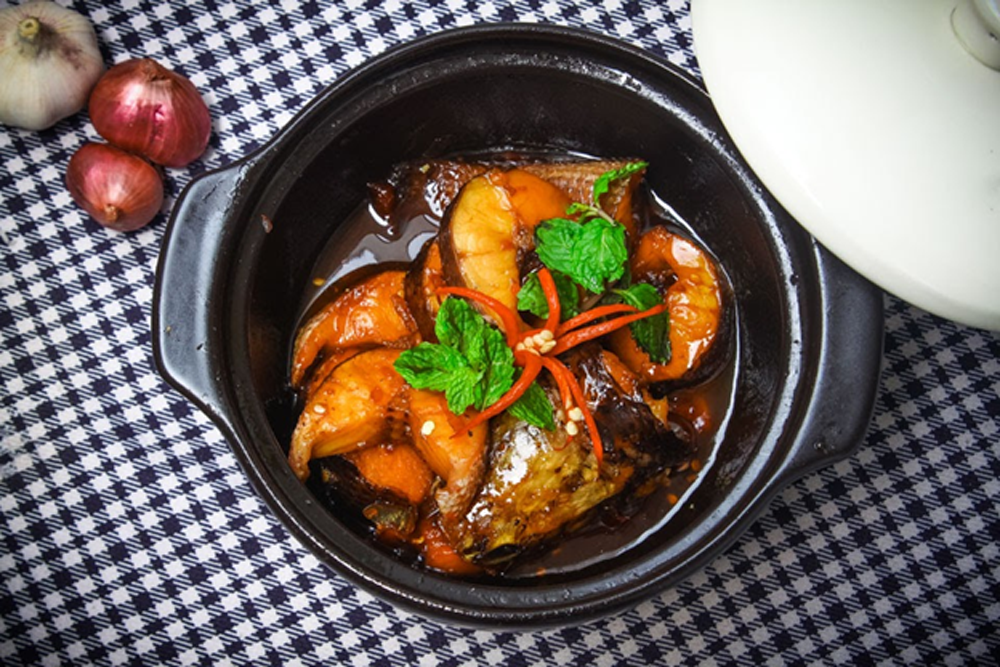 Cá basa kho tộ