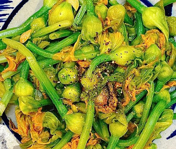 Bông bí xào tỏi