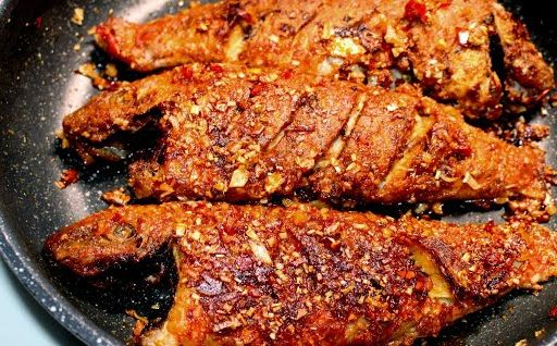 Cá Phèn Chiên Muối Sả