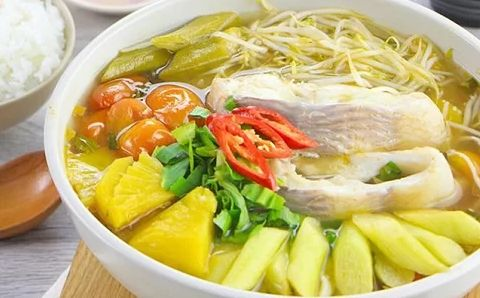 Canh chua cá diêu hồng