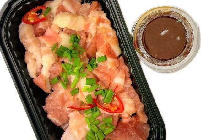Thịt ba rọi xào mắm ruốc