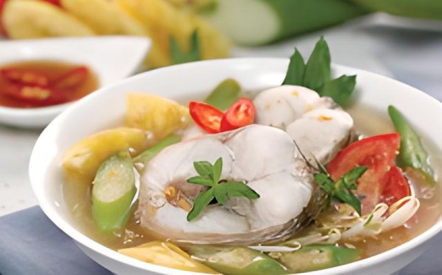 Canh chua cá lóc