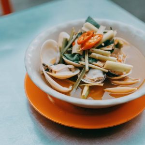 Canh bí đỏ nấu sườn